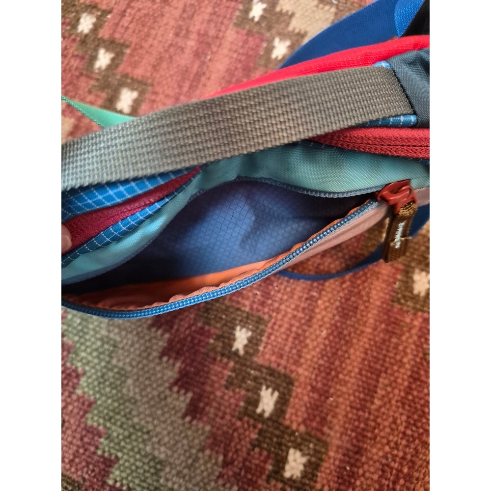 Cotopaxi Kapai 1.5L Hip Pack Del Dia Multicolor Repurposed Nylon Waist Bag - Picture 8 of 12